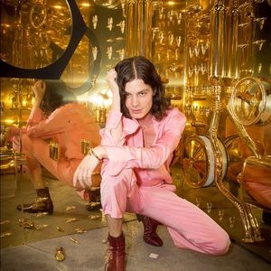 Meet your Posher, Bluemadonna